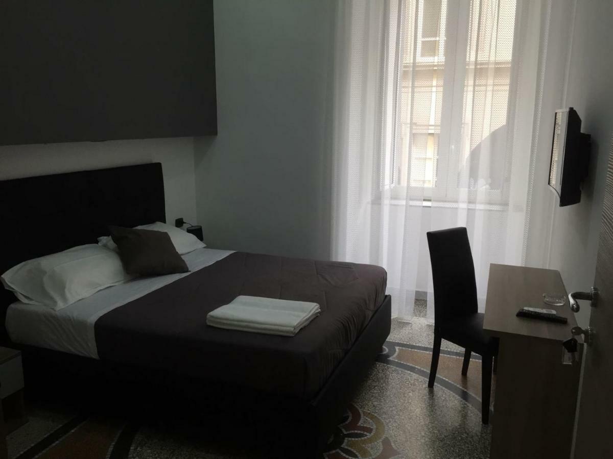 Mb95 - Mezzocannone Luxurious Bed&Breakfast Napoli Exterior foto